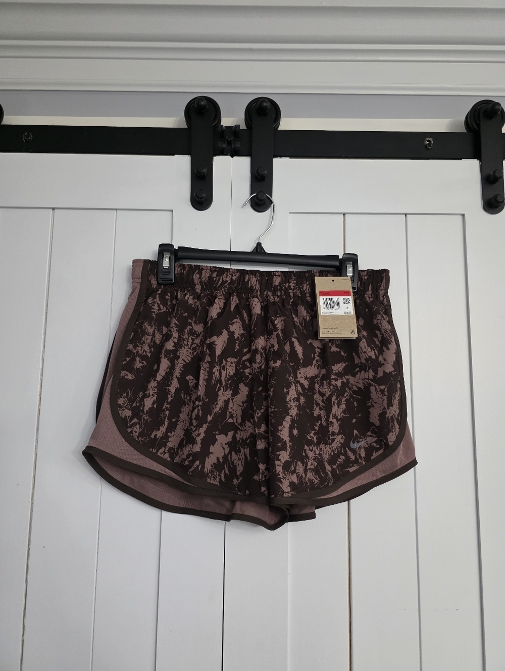Nike Women's Dri-FIT Tempo Printed Running Shorts. NEW!